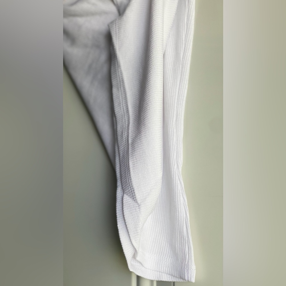 NWT LETT AMAZING Naples Microrib White Faint Shimmer Square Scoop Neck Tank Top - Picture 17 of 17